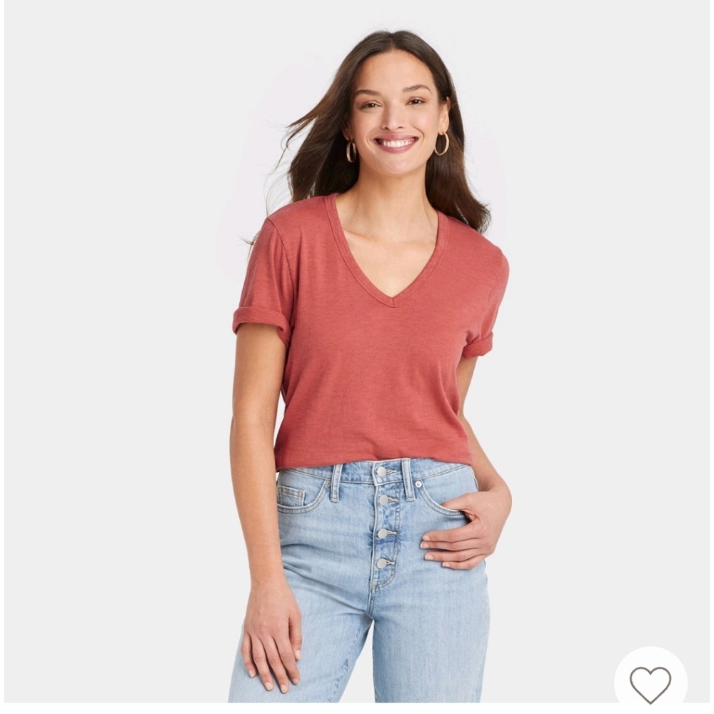 Coral v-neck shirt
